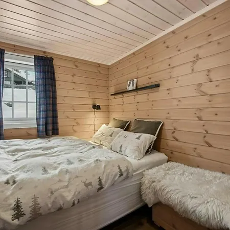 Log With Hot Tub In Rauland Ferienhaus Austbo